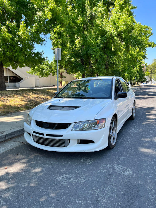 Front Bumper - Mitsubishi Evolution 8 — photo 1 of 7