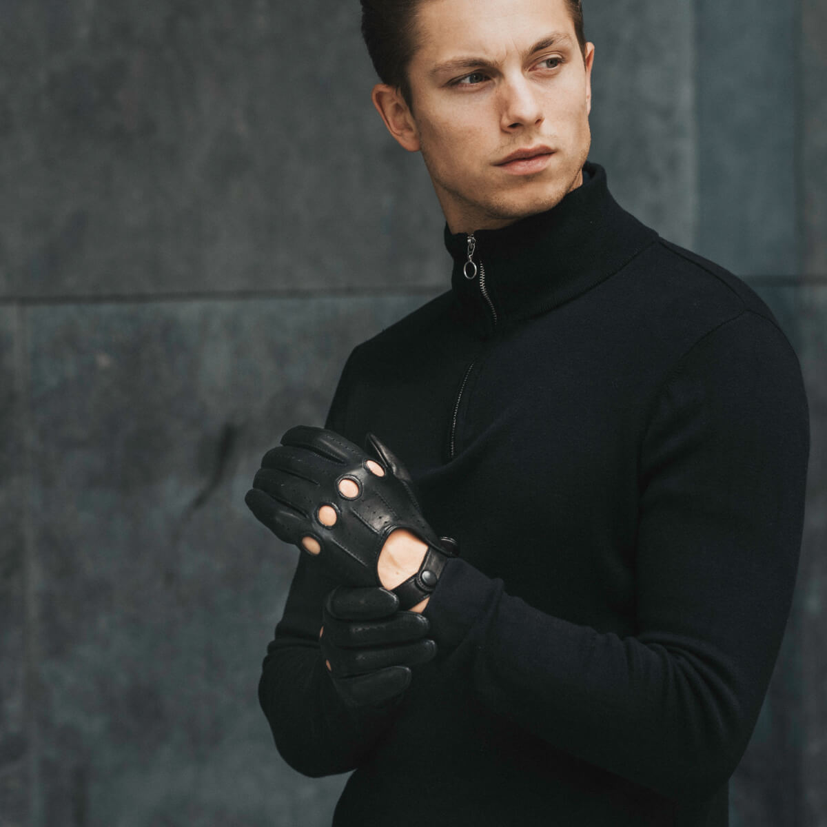 Mario (black) - Italian lambskin leather driving gloves & touchscreen feature — photo 8 of 10