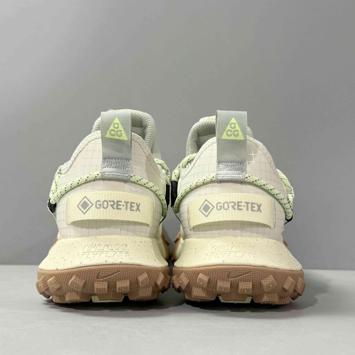 Nike ACG Mountain Fly Low Gore-Tex SE 'Sea Glass Gum'