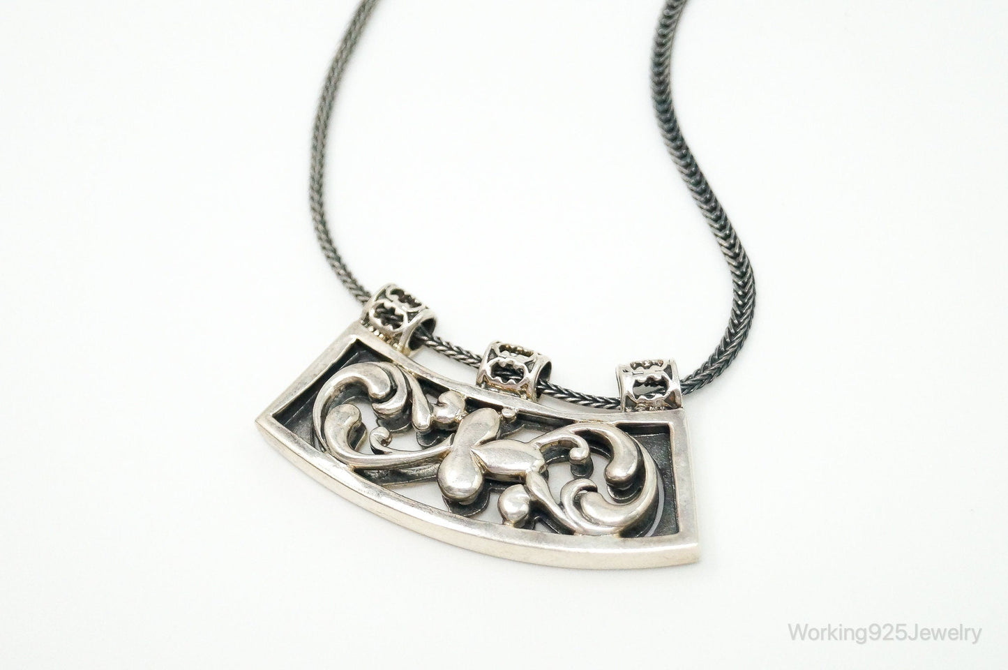 Vintage Silpada Retired Floral Curved Bar Slide Sterling Silver Necklace