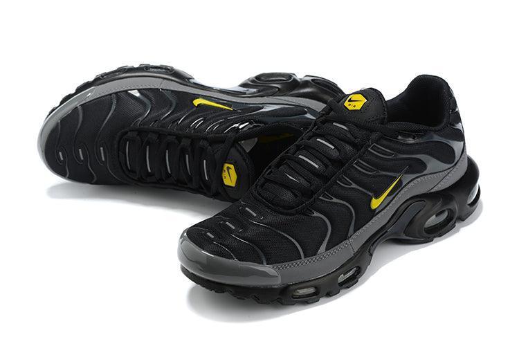 Nike Air Max Plus 'Batman'
