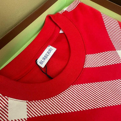 Burberry Crew Neck T-Shirt 'Red' - Luxury Cotton Comfort