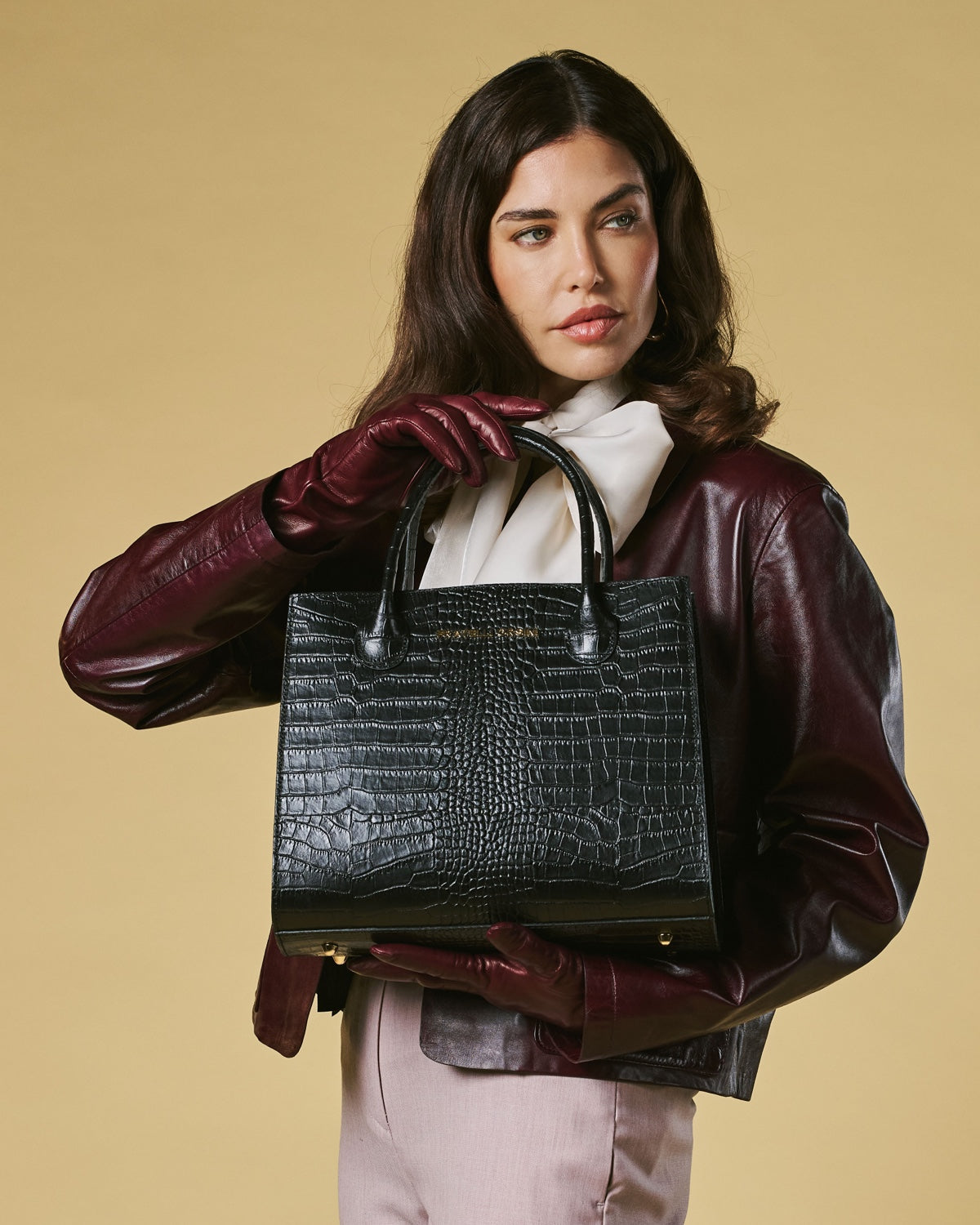 Patrizia (black) - Italian calf leather women's handbag (with shoulder strap) — photo 7 of 7