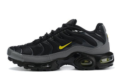Nike Air Max Plus 'Batman'