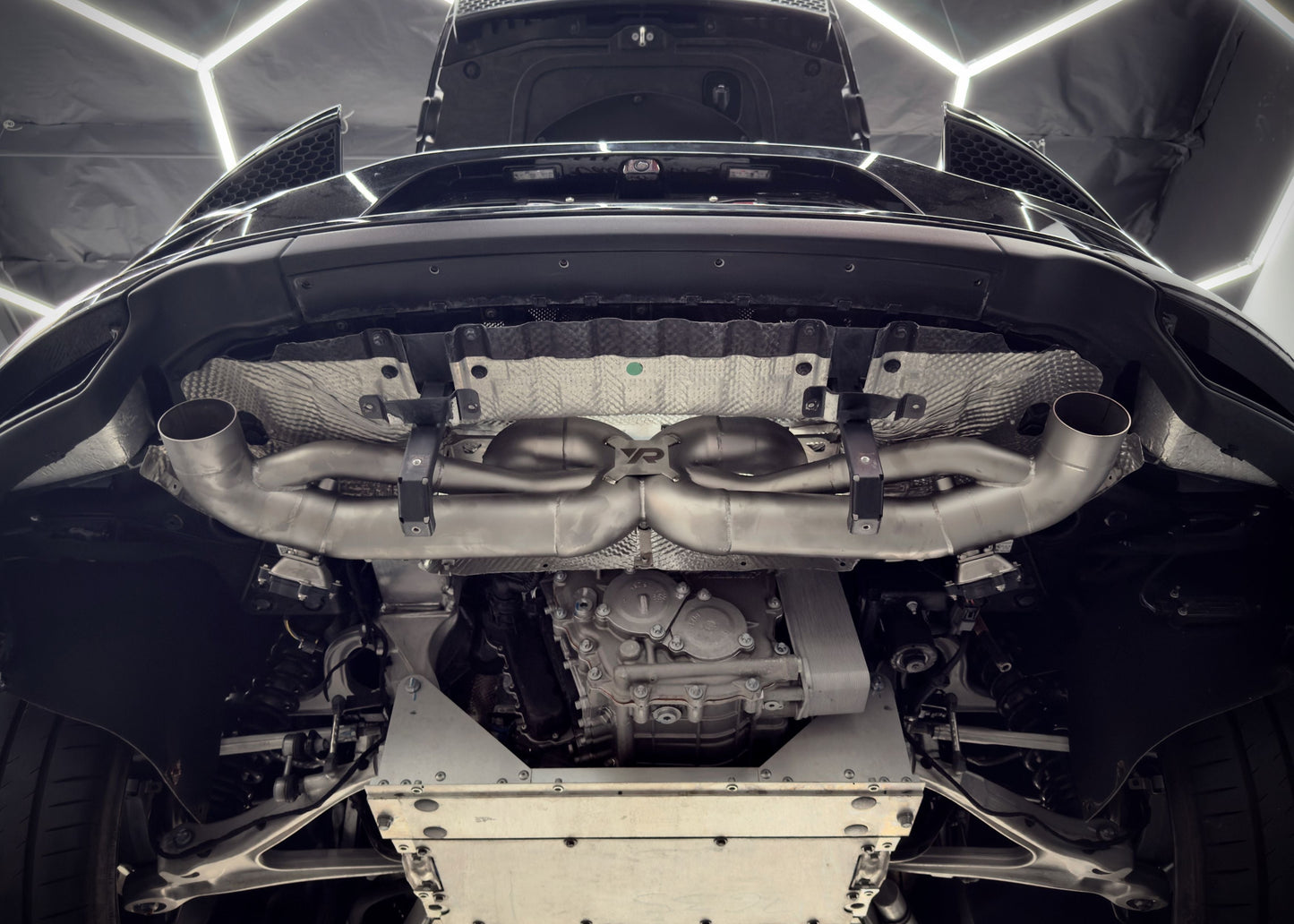 McLaren GT X-pipe Exhaust Valved System - Yonristic Performance — photo 2 of 10