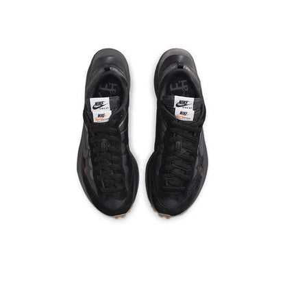 Nike Vaporwaffle Sacai 'Black Gum'