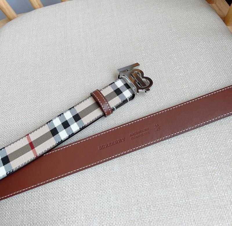 Burberry TB Belt: E-Canvas & Leather Vintage Check Monogram Buckle