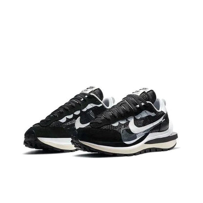 Nike Sacai X VaporWaffle 'Black White'
