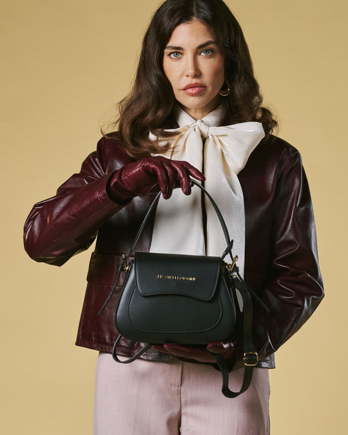 Ottavia (black) - Italian calf leather women's crossbody bag (with shoulder strap) — photo 7 of 8