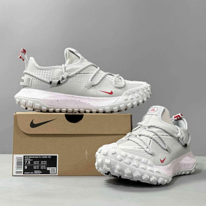 Nike ACG Mountain Fly Low Gore-Tex SE 'Team USA'