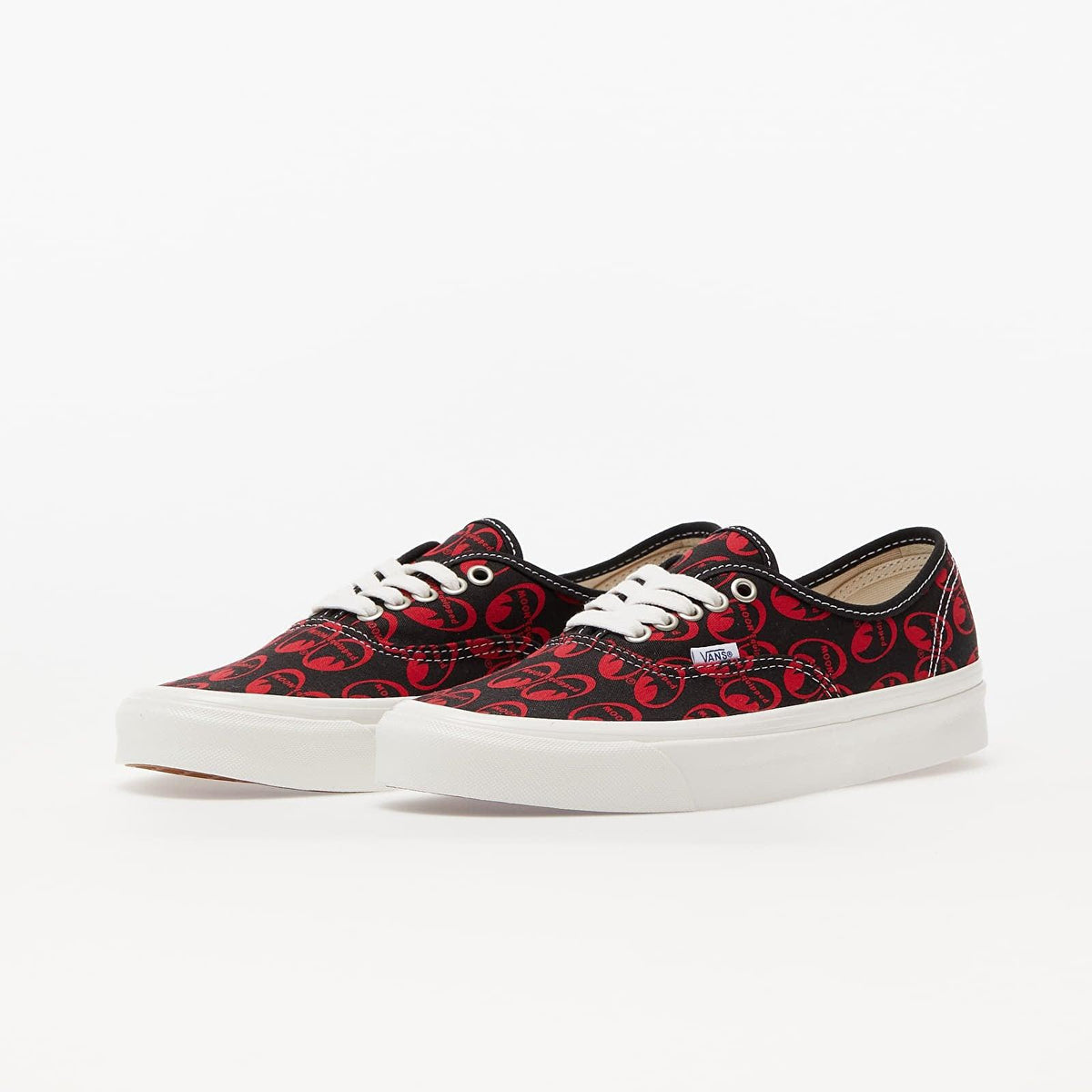 VANS X MOONEYES AUTHENTIC 44 DX 'Red/White'