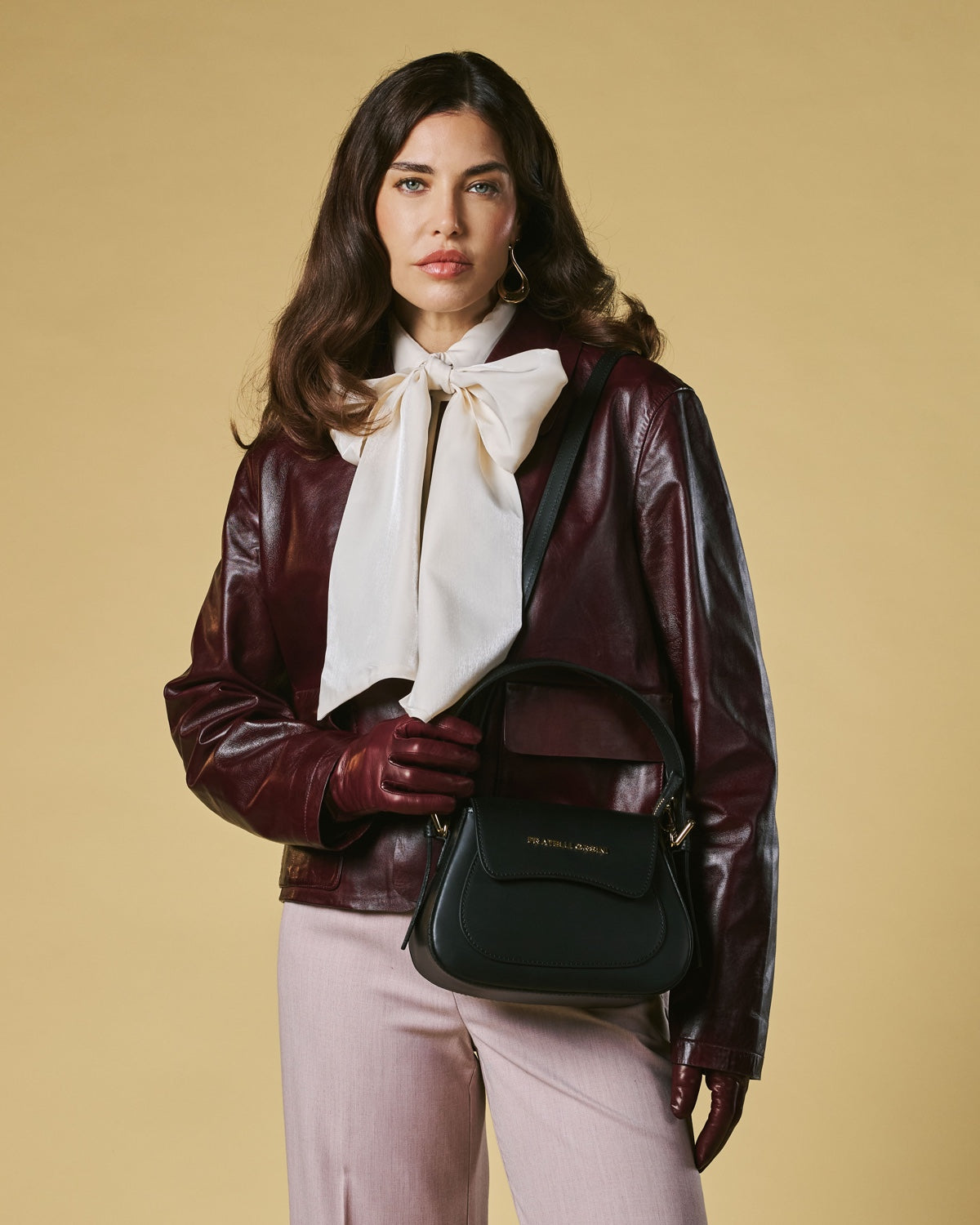 Ottavia (black) - Italian calf leather women's crossbody bag (with shoulder strap) — photo 8 of 8
