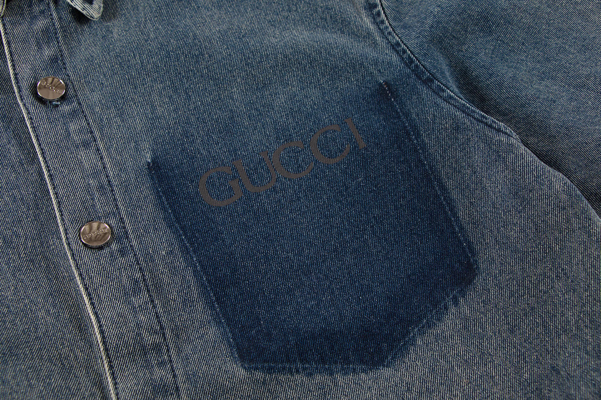 Gucci Denim bowling Blue shirt