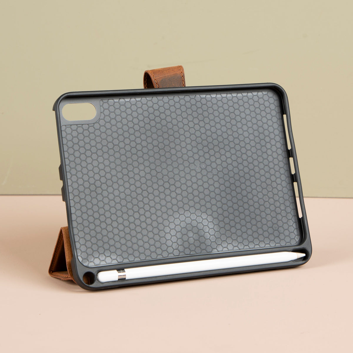 Handcrafted Leather Case for iPad Mini(1,2,3,4,5) Brown | PATERSON