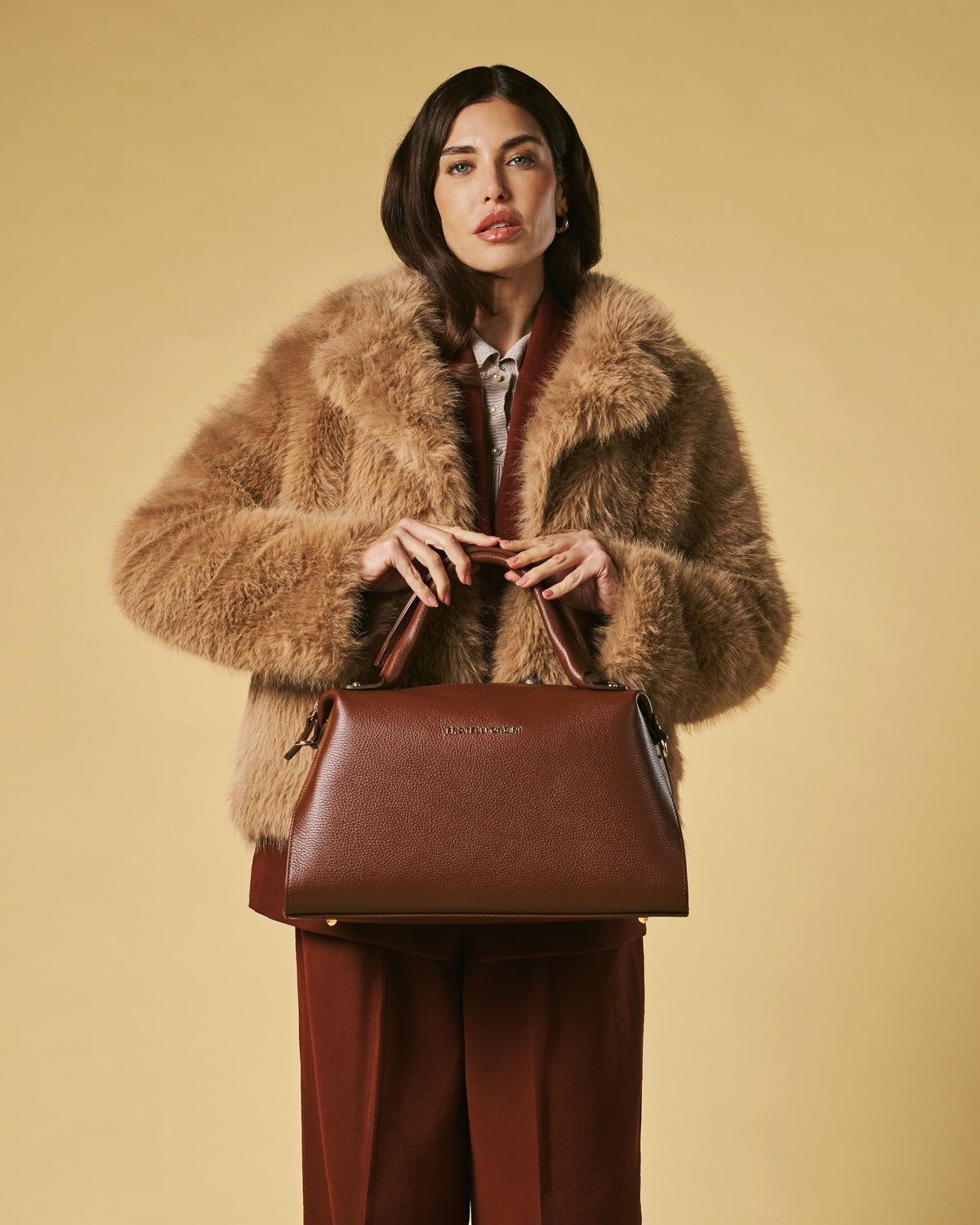 Cecilia (brown) - Italian calf leather women's handbag (with shoulder strap) — photo 7 of 8