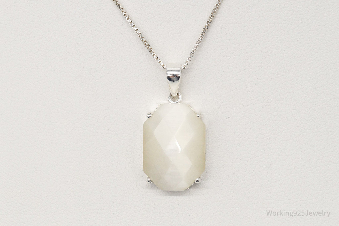 Vintage Art Deco Style Mother of Pearl Sterling Silver Necklace