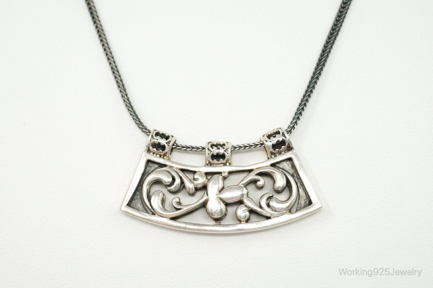 Vintage Silpada Retired Floral Curved Bar Slide Sterling Silver Necklace