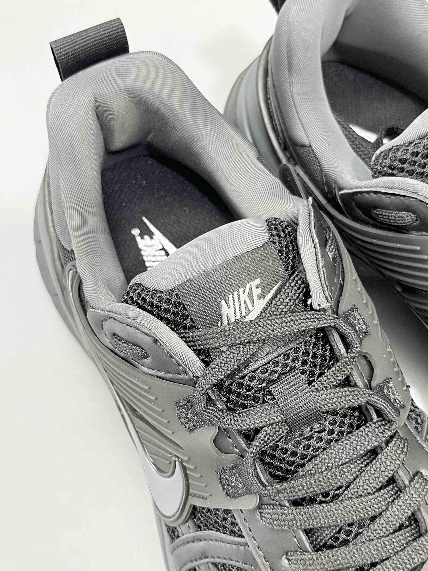 Nike V2K Run 'Metalic Silver Black'