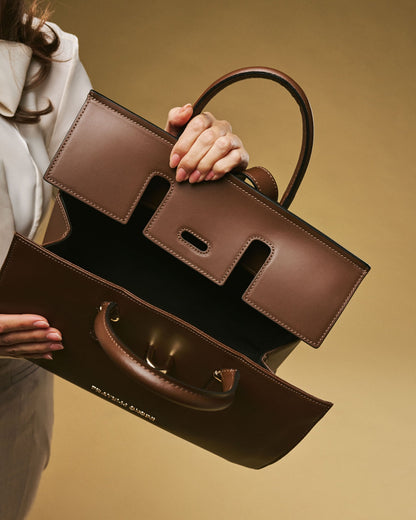 Oriana (brown) - Italian calf leather women's handbag (with shoulder strap) — photo 4 of 10