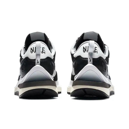 Nike Sacai X VaporWaffle 'Black White'