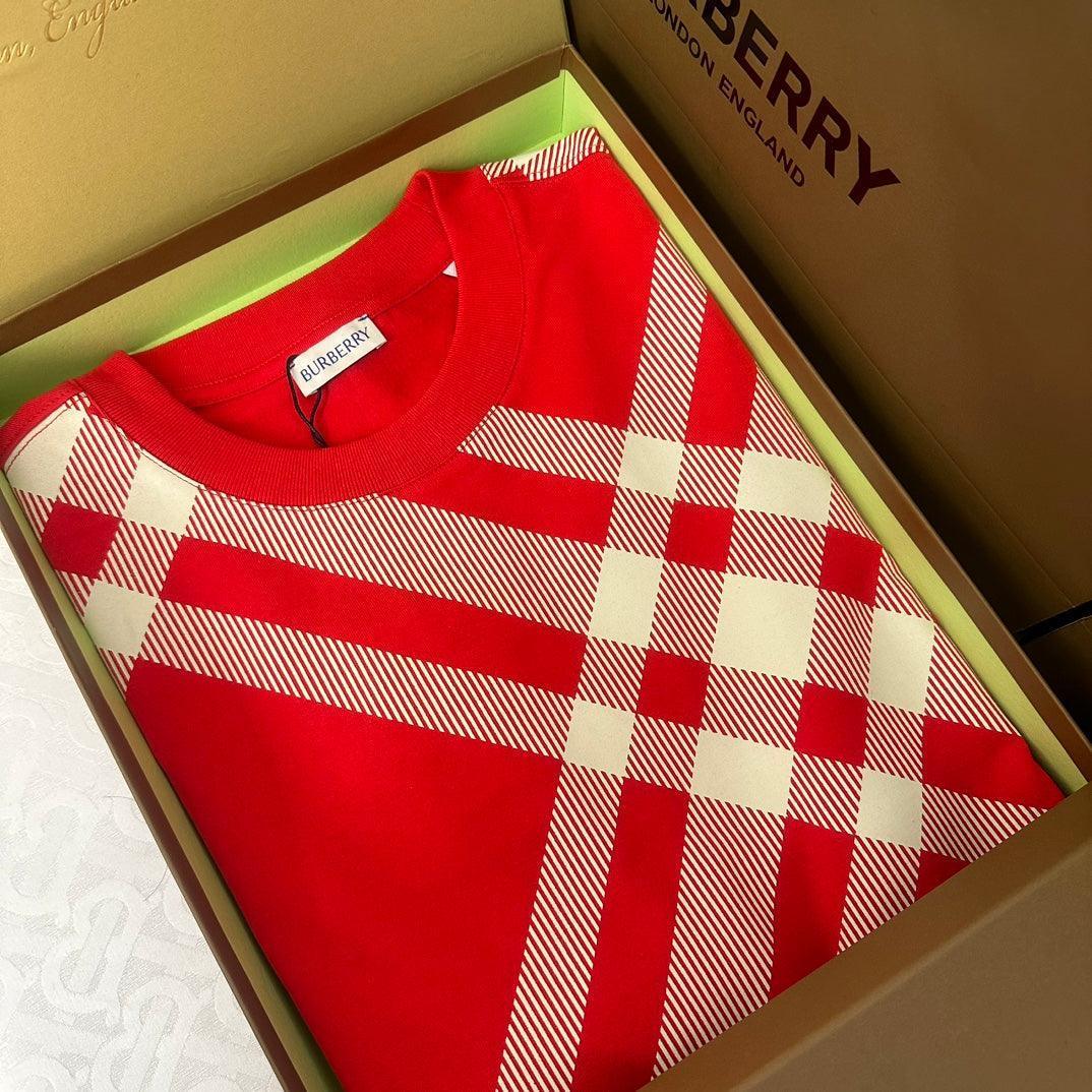 Burberry Crew Neck T-Shirt 'Red' - Luxury Cotton Comfort