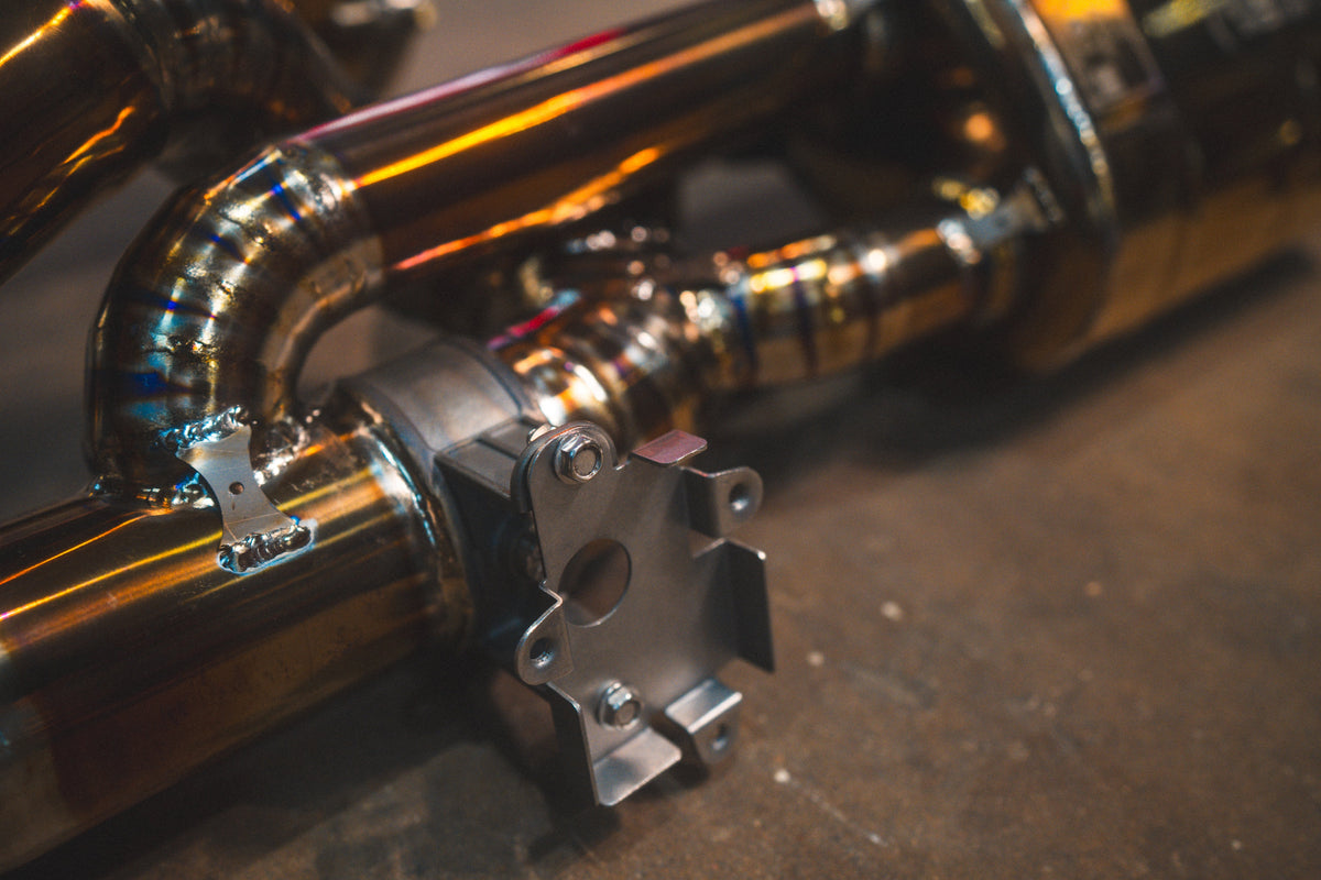 Lotus Emira Valved Sport Exhaust System — photo 10 of 10