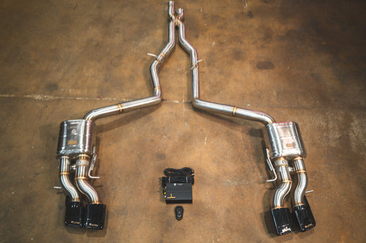 Mercedes W218 CLS63 AMG Valved Sport Exhaust System — photo 1 of 10