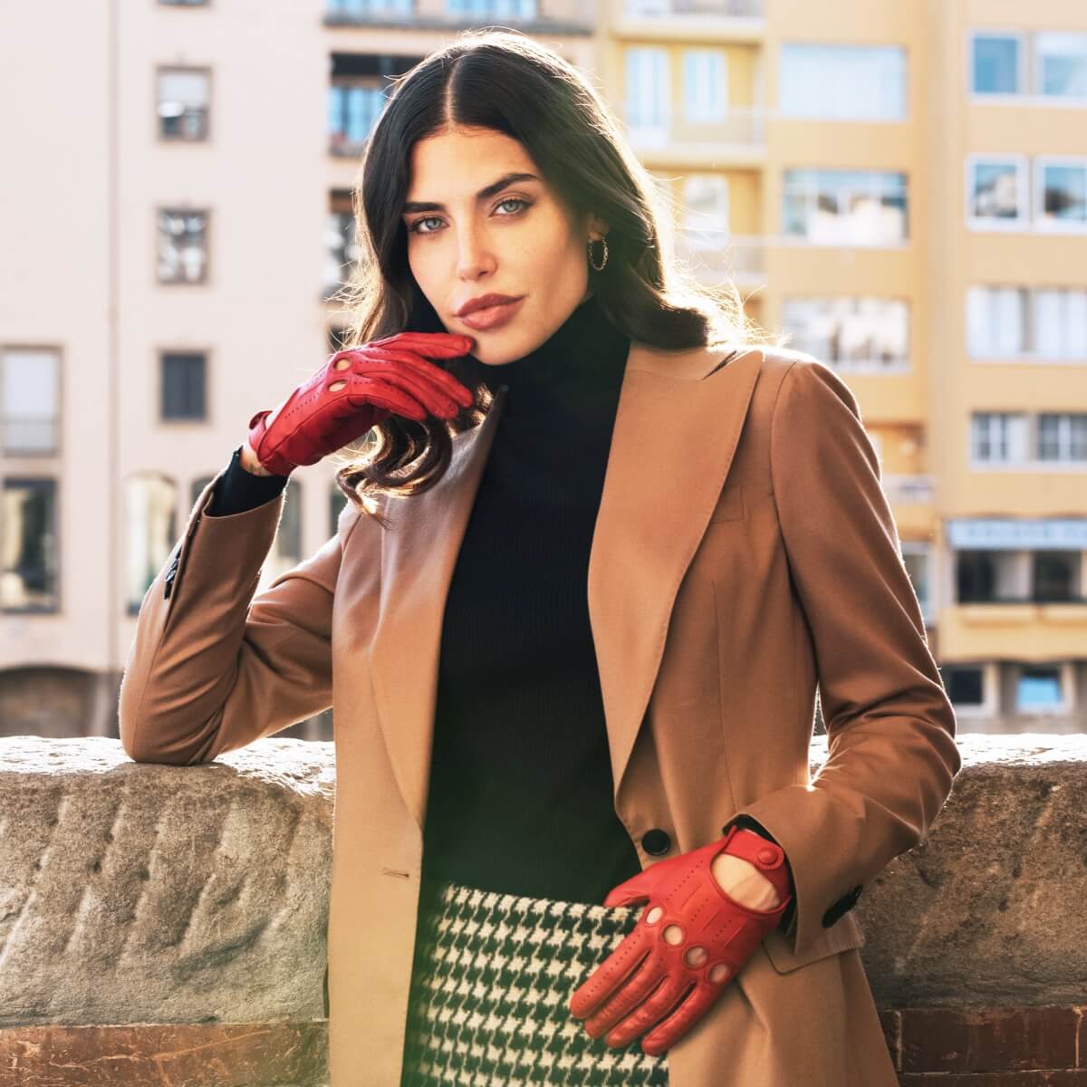 Alessa (red) - Classic Italian lambskin leather driving gloves — photo 1 of 10