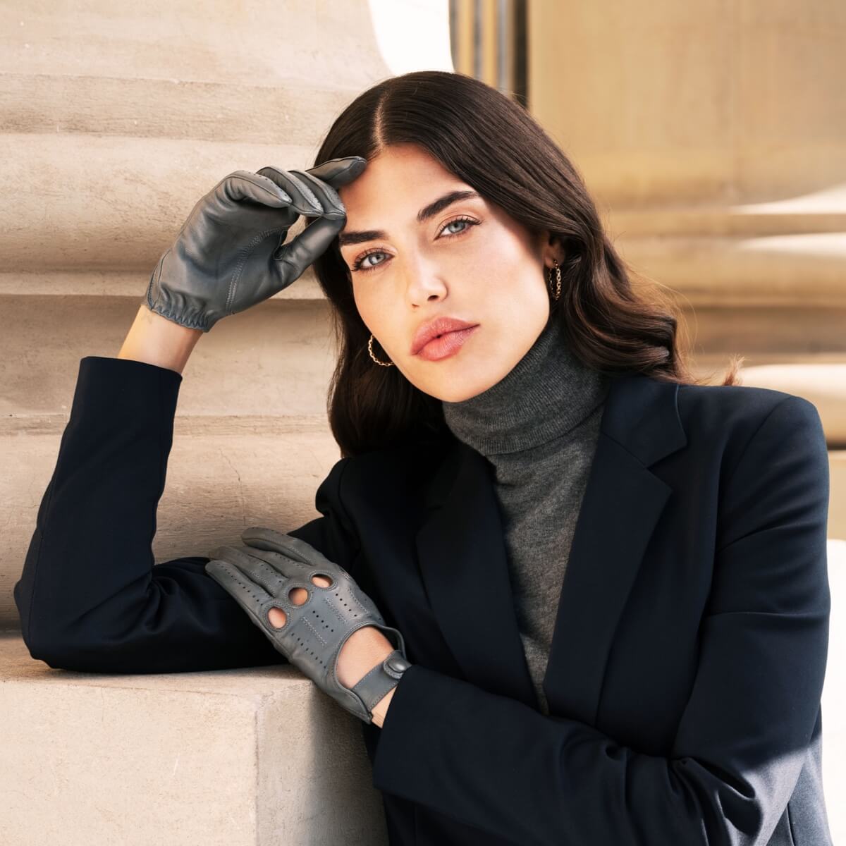 Alessa (grey) - Classic Italian lambskin leather driving gloves — photo 4 of 10