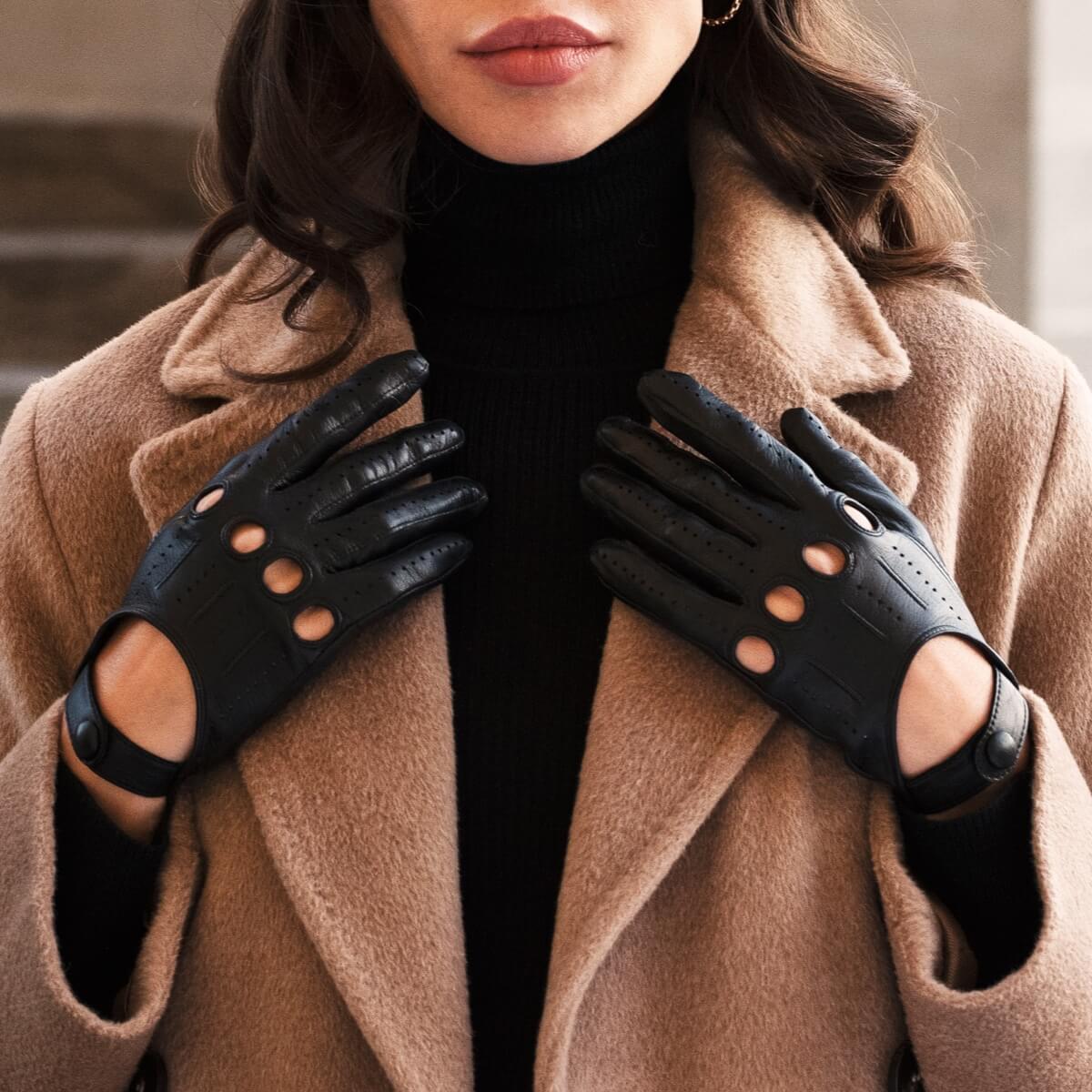 Alessa (black) - Classic Italian lambskin leather driving gloves — photo 7 of 10