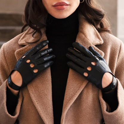 Alessa (black) - Classic Italian lambskin leather driving gloves — photo 7 of 10