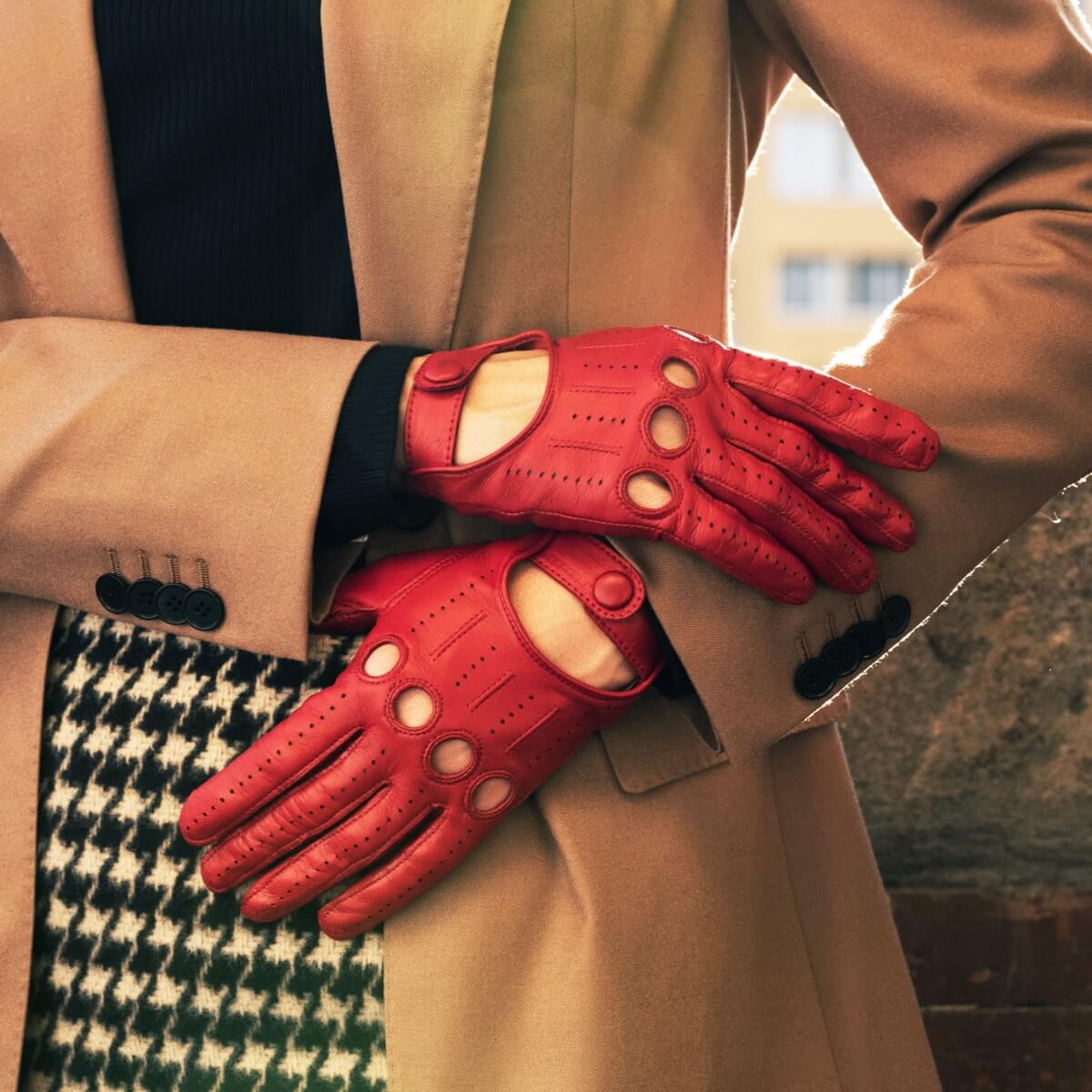 Alessa (red) - Classic Italian lambskin leather driving gloves — photo 10 of 10