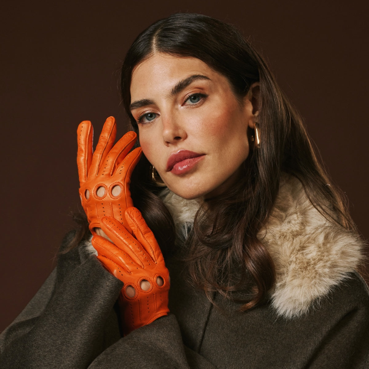 Alessa (orange) - Classic Italian lambskin leather driving gloves — photo 4 of 10