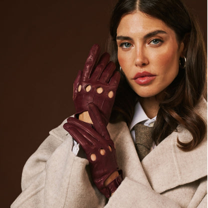 Alessa (oxblood) - Classic Italian lambskin leather driving gloves — photo 5 of 10