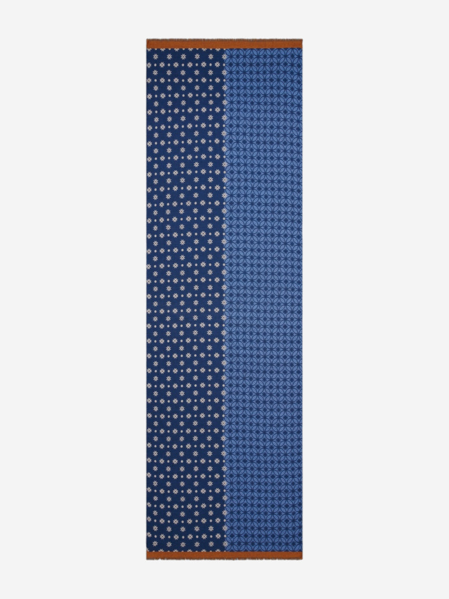 Andrea (blue) - Soft and lightweight Italian scarf from 100% wool — photo 3 of 10