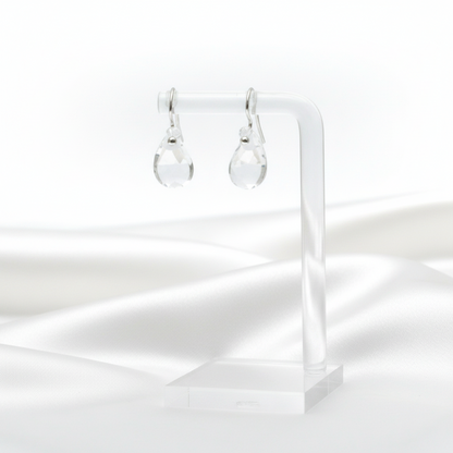 Tiffany Teardrop · Crystal · 18K White Gold