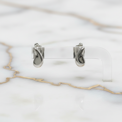 Tiffany Teardrop · Platinum
