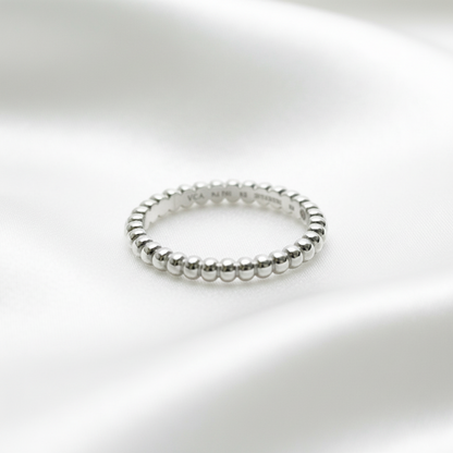 Van Cleef & Arpels Perle · 18K White Gold