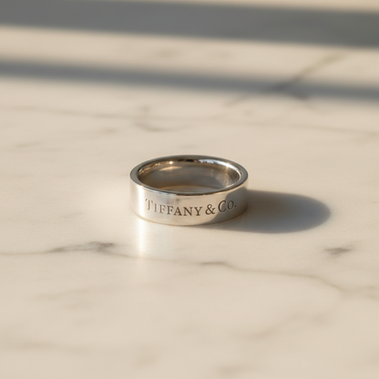 Tiffany Flat Band · Platinum
