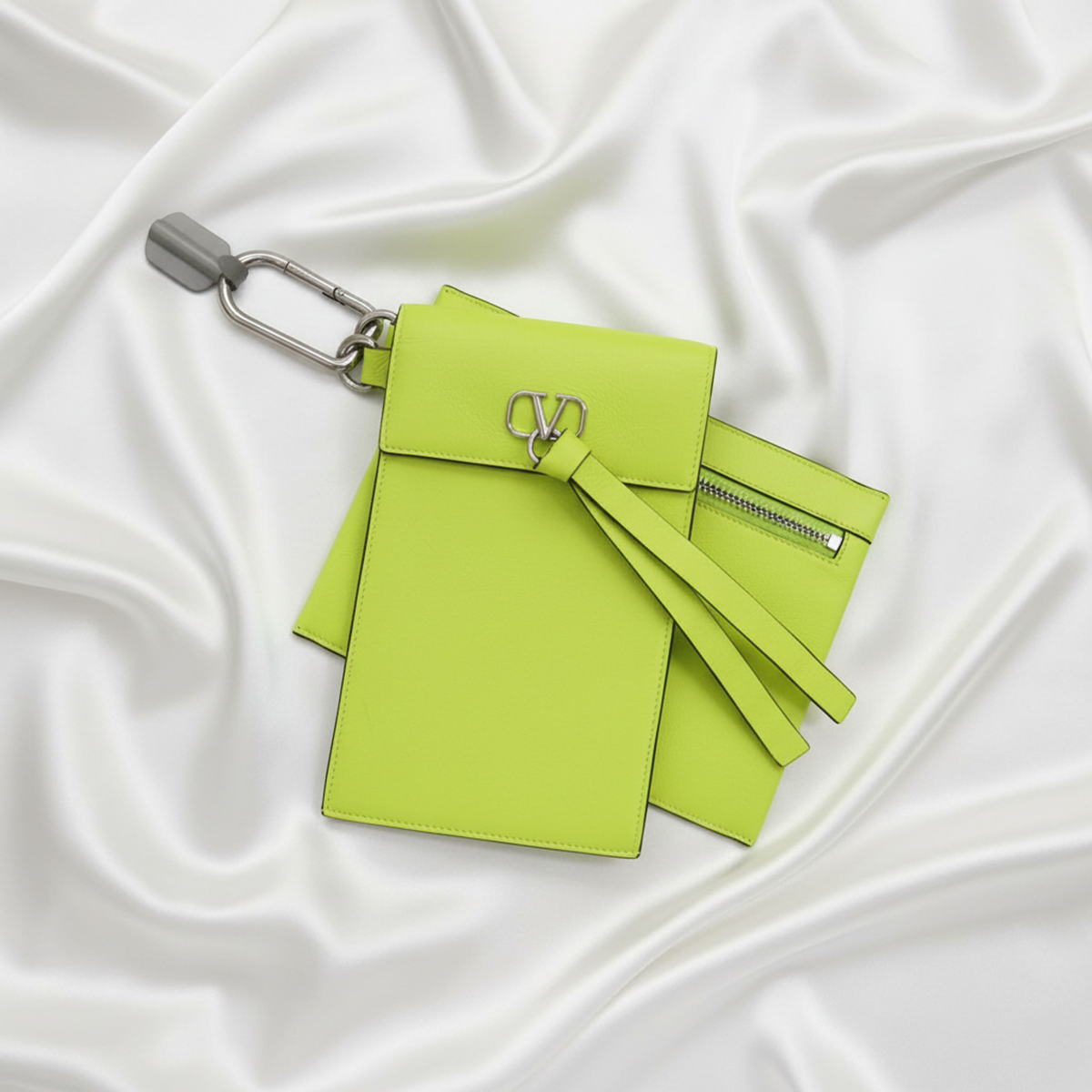Valentino Garavani · Leather Smartphone Holder