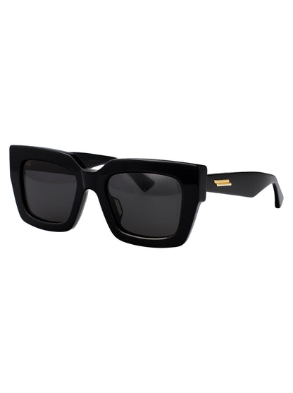 BOTTEGA VENETA Stylish Oversized Women's Sunglasses
