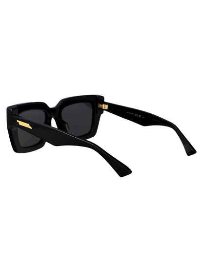BOTTEGA VENETA Stylish Oversized Women's Sunglasses