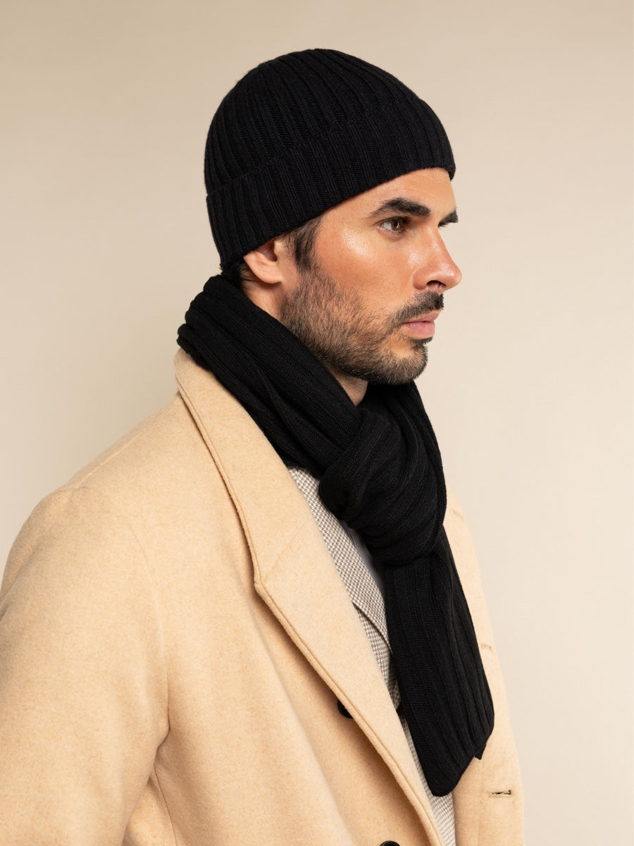 Milano (black) - Italian 100% cashmere ribbed beanie (unisex) — photo 10 of 10