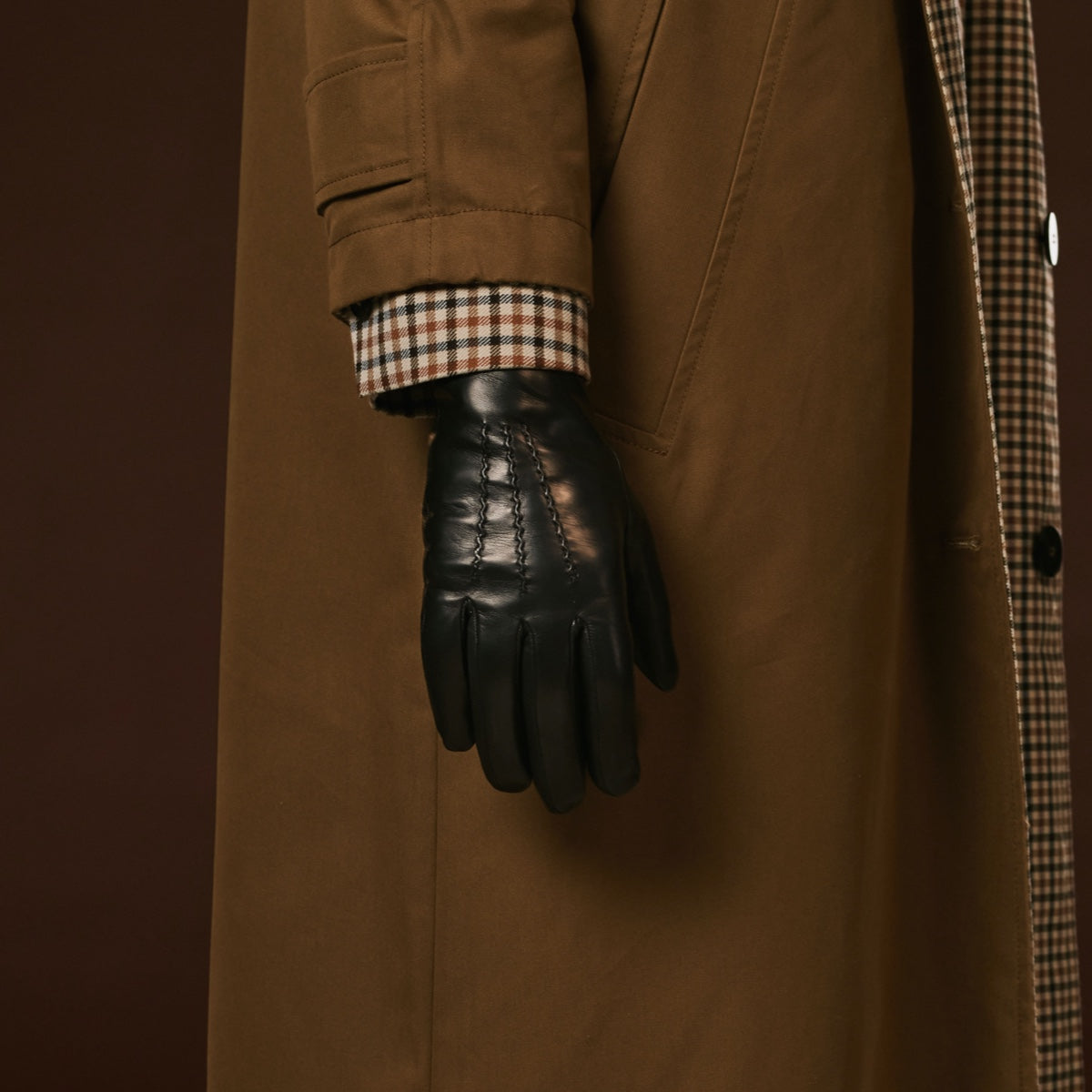 Bella (black) - Italian lambskin leather gloves with lambswool lining & touchscreen feature — photo 10 of 10