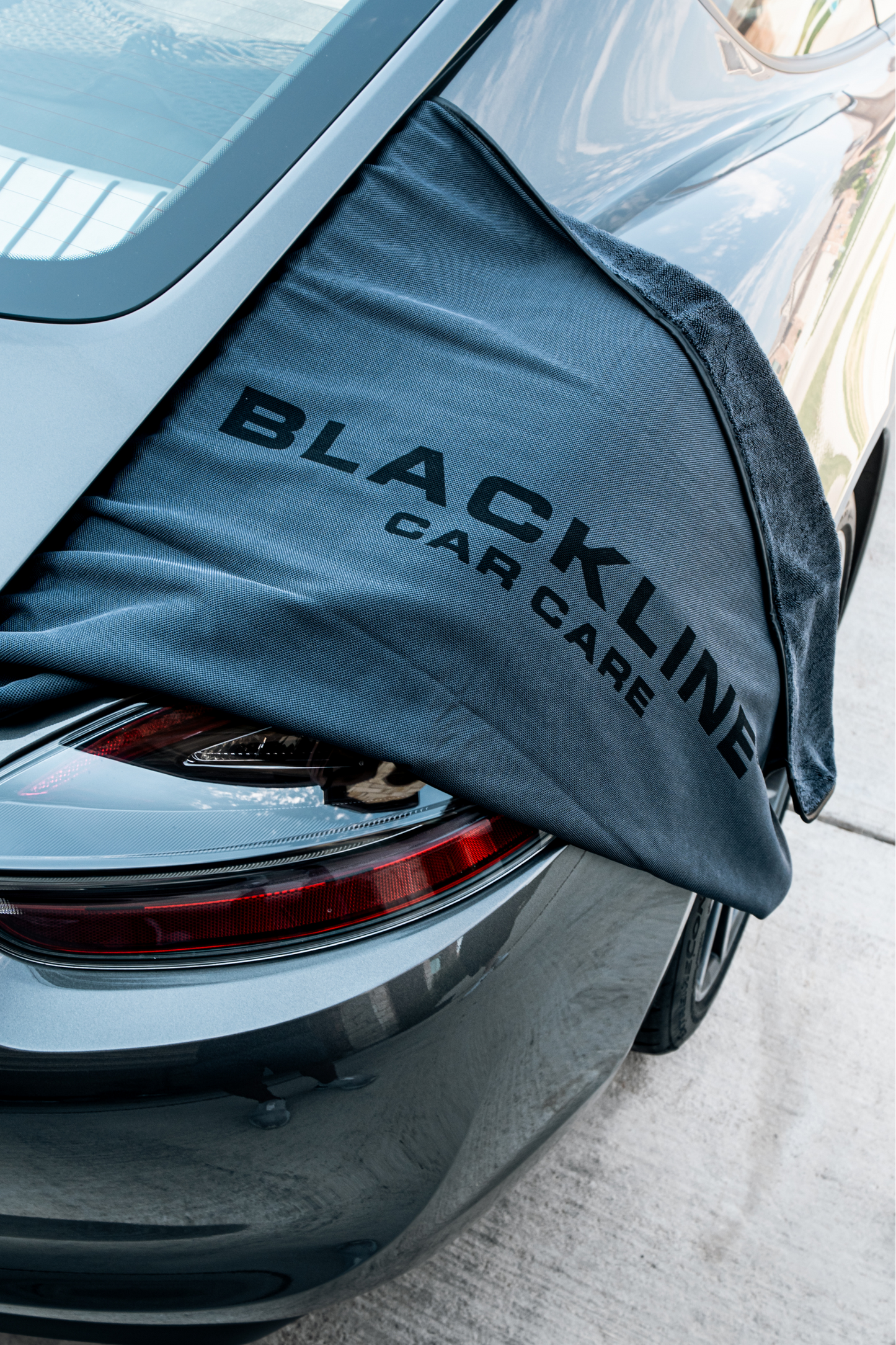 TOALLA DE SECADO BLACKLINE® CON BUCLE RETORCIDO Y DELGADO