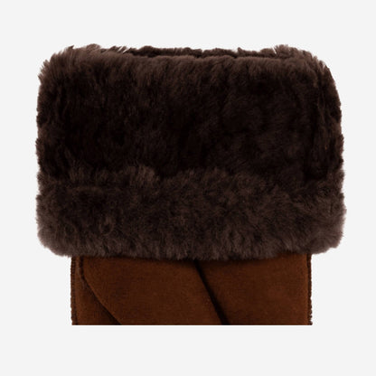 Brooke (brown) – Suede mittens with luxurious sheep fur lining — photo 3 of 10