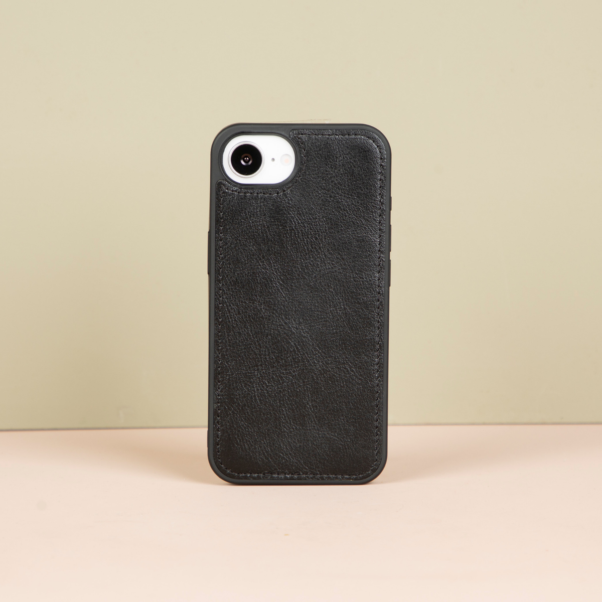 iPhone 16e Leather Wallet Case - Black - Brooklyn