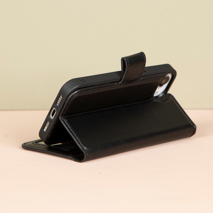 iPhone 16e Leather Wallet Case - Black - Brooklyn
