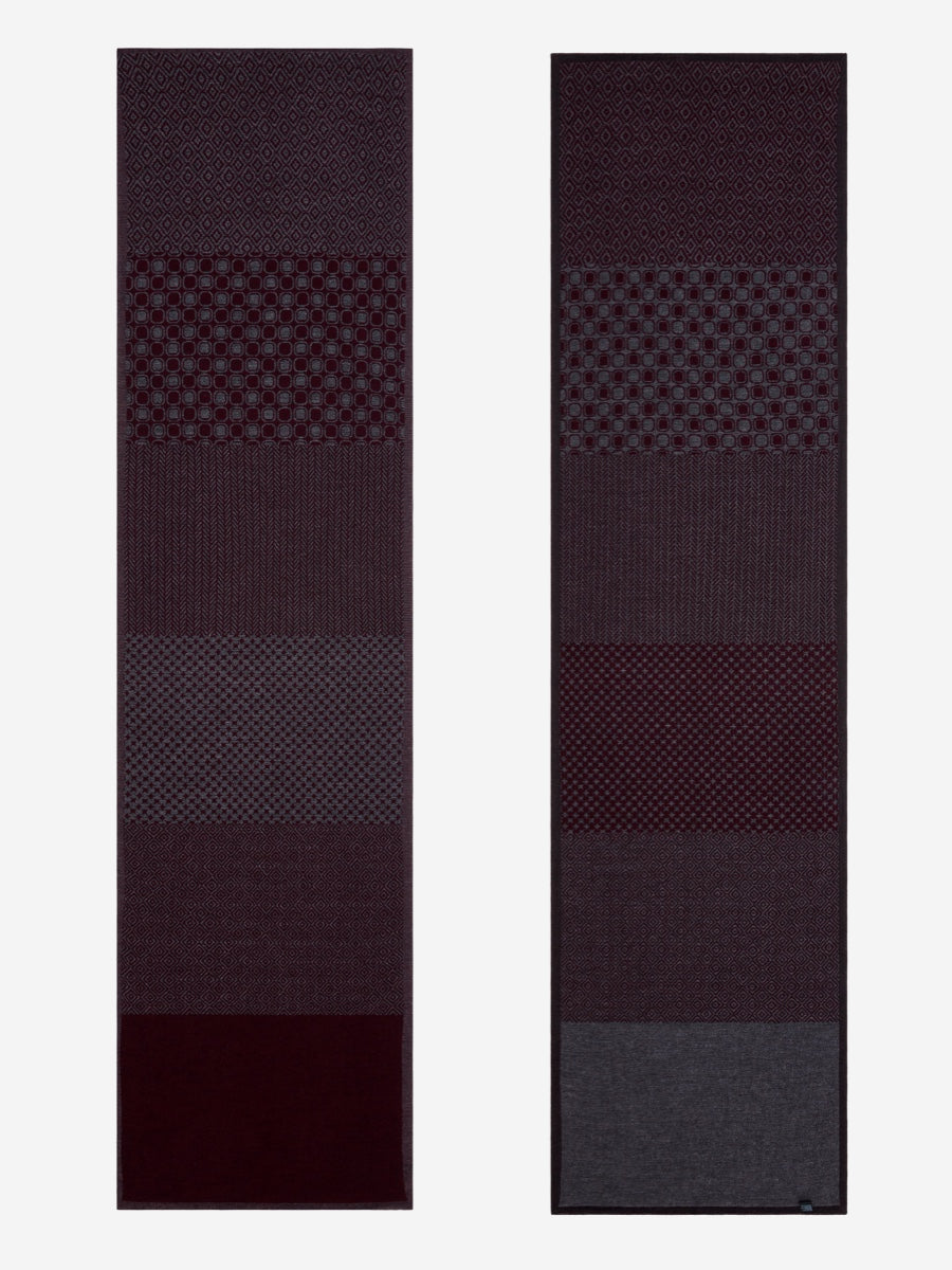 Bruno (grey/red) - Warm and soft Italian scarf from wool blend — photo 3 of 10