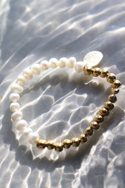 Half Pearl Bracelet - Water Resistant